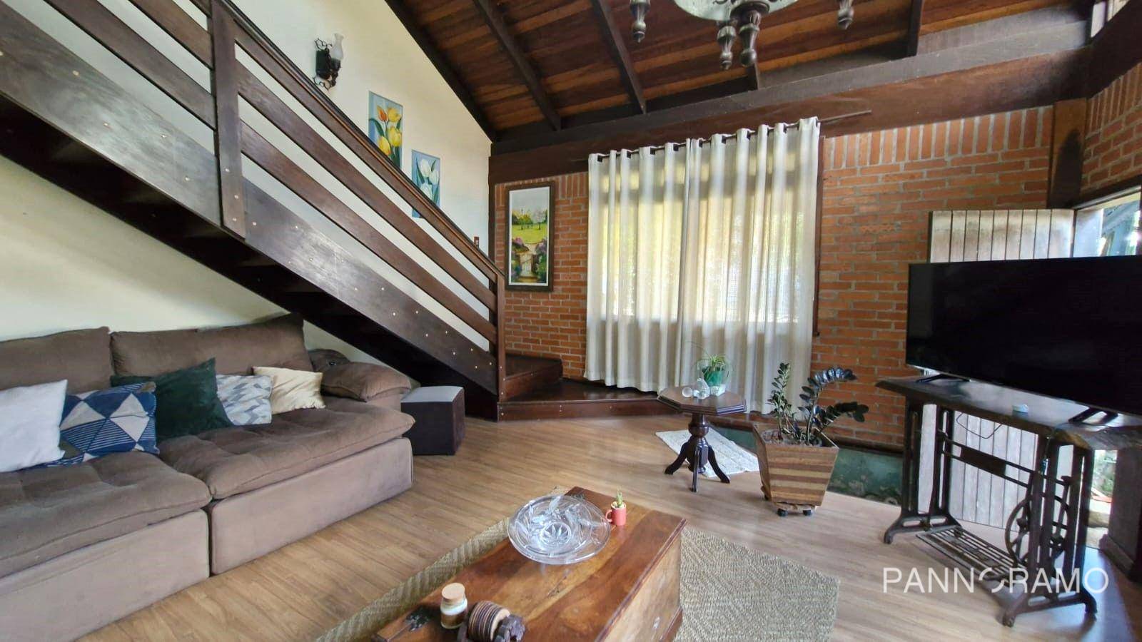 Casa para alugar com 2 quartos, 105m² - Foto 11