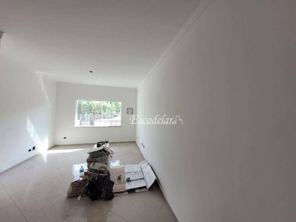 Sobrado à venda com 3 quartos, 120m² - Foto 2