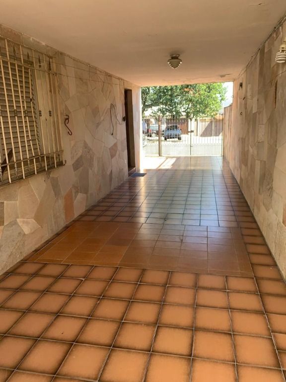 Sobrado à venda com 3 quartos, 130m² - Foto 2