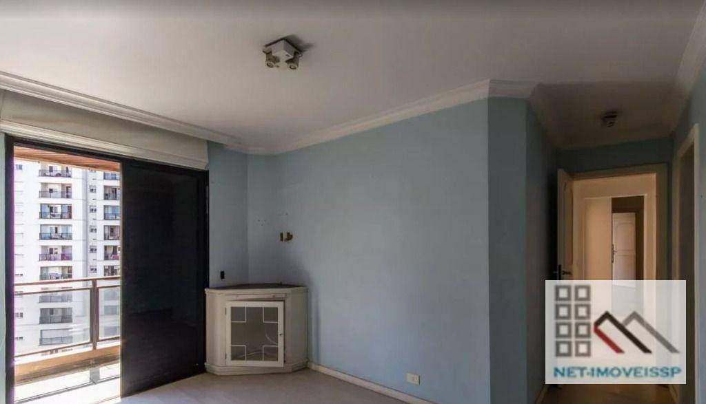 Apartamento à venda com 4 quartos, 200m² - Foto 19