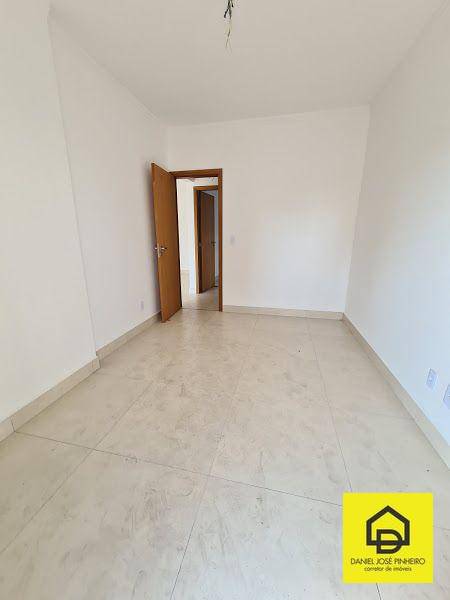 Apartamento à venda com 2 quartos, 103m² - Foto 9