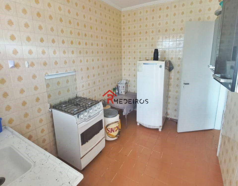 Apartamento à venda com 1 quarto, 58m² - Foto 11