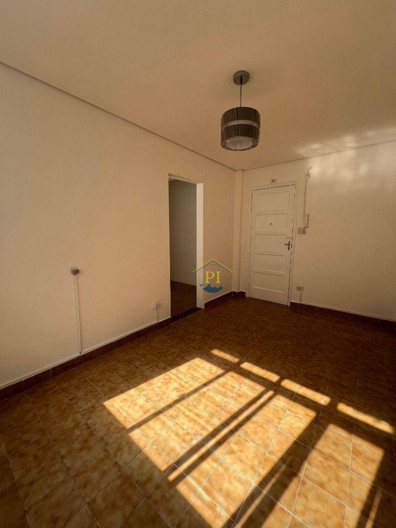 Apartamento à venda com 1 quarto, 40m² - Foto 5