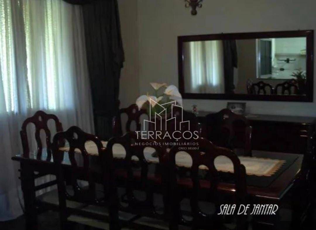 Chácara à venda com 4 quartos, 300m² - Foto 11