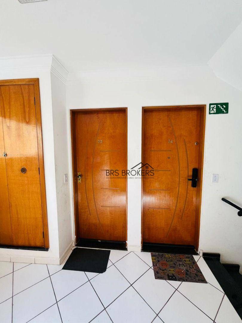 Apartamento à venda com 2 quartos, 42m² - Foto 27