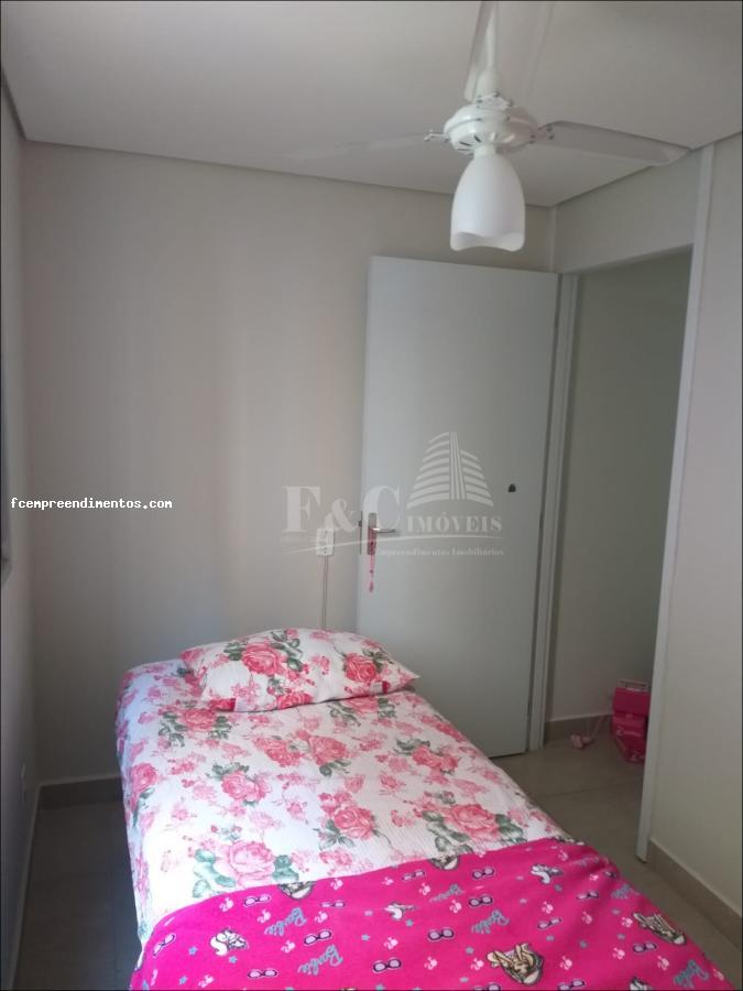 Apartamento à venda com 2 quartos, 45m² - Foto 10