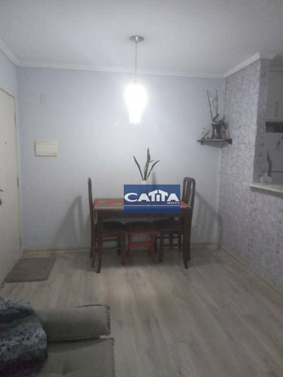 Apartamento à venda com 2 quartos, 46m² - Foto 4