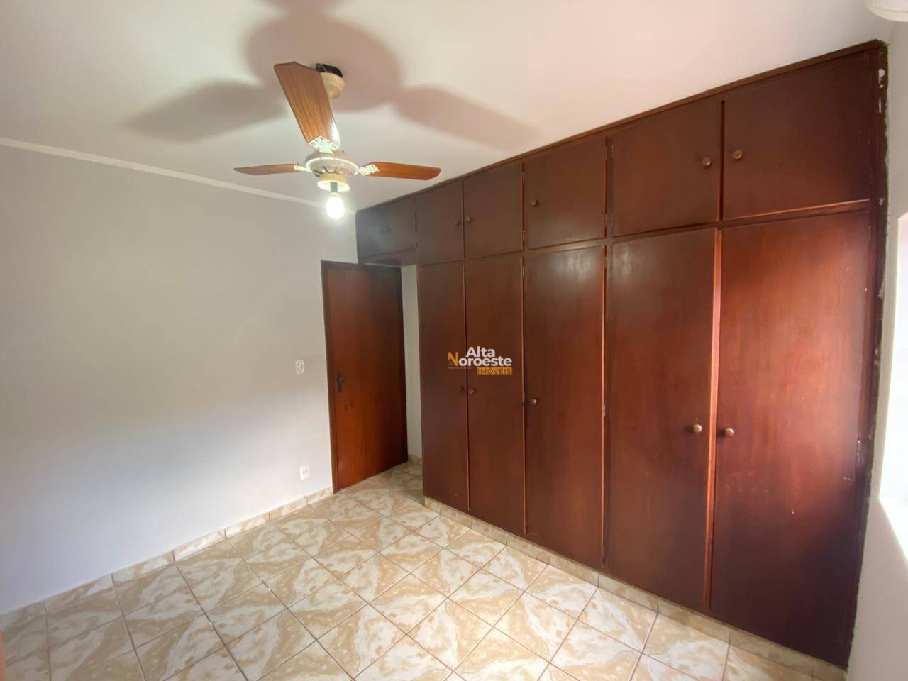 Sobrado à venda com 3 quartos, 230m² - Foto 23