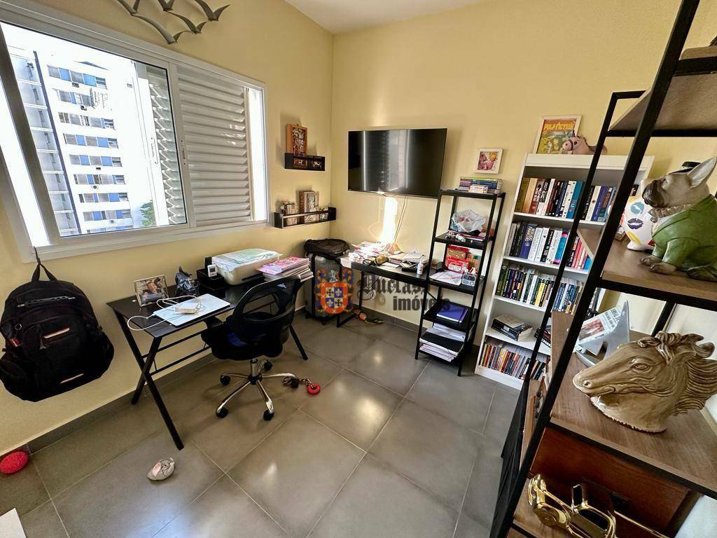 Apartamento à venda com 3 quartos, 85m² - Foto 12