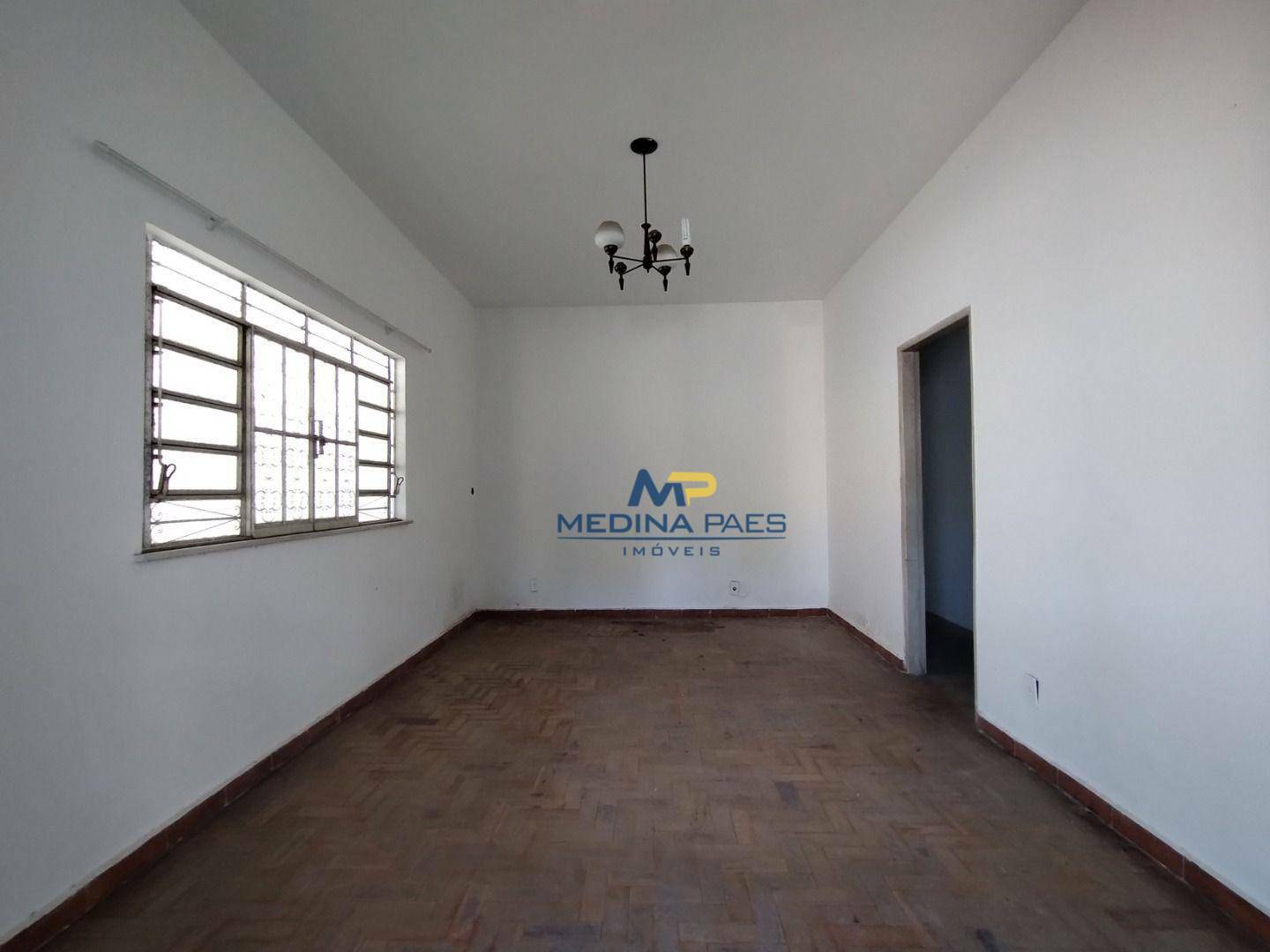 Casa à venda com 3 quartos, 157m² - Foto 15