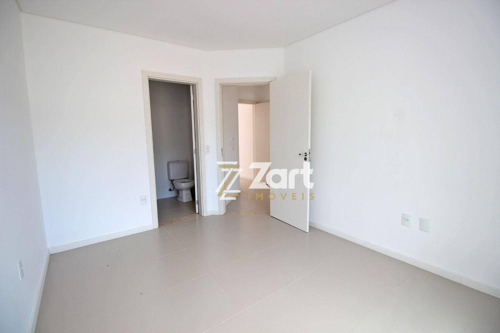 Apartamento à venda com 3 quartos, 142m² - Foto 11