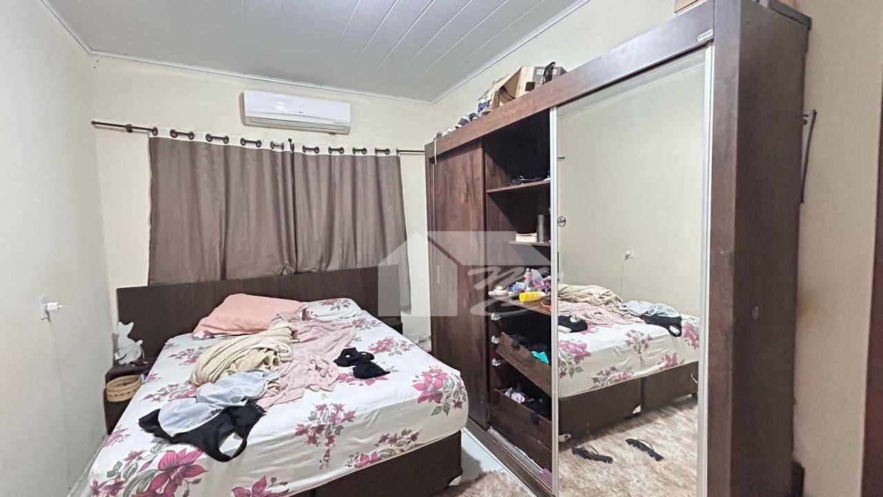 Casa à venda com 2 quartos, 70m² - Foto 14