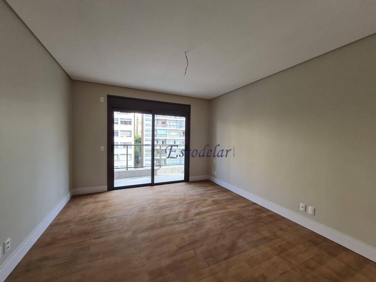 Apartamento à venda com 4 quartos, 350m² - Foto 7