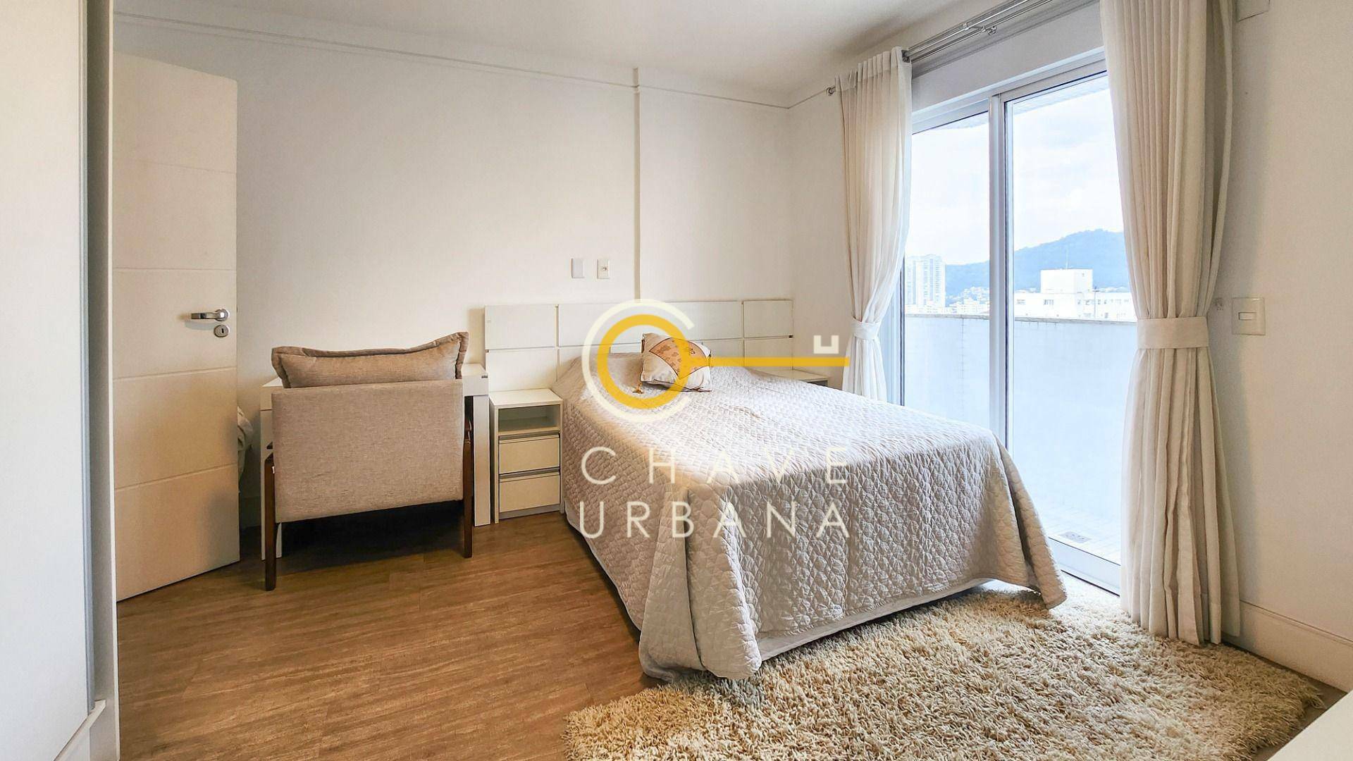 Apartamento à venda com 3 quartos, 220m² - Foto 44