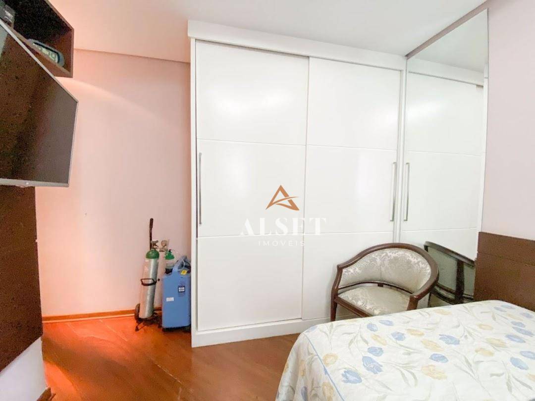 Apartamento à venda com 4 quartos, 120m² - Foto 19