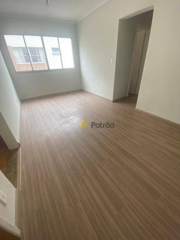 Apartamento à venda com 2 quartos, 65m² - Foto 5