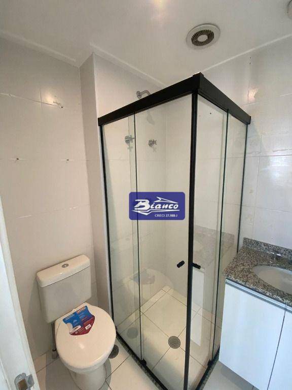 Apartamento para alugar com 2 quartos, 65m² - Foto 24