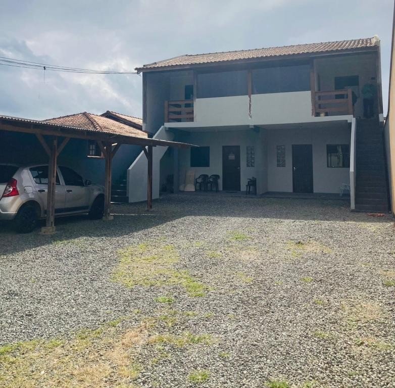 Sobrado à venda com 4 quartos, 144m² - Foto 1