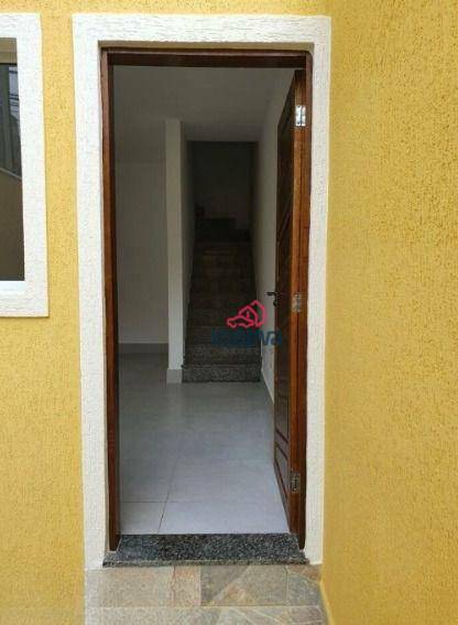 Sobrado à venda com 2 quartos, 67m² - Foto 3