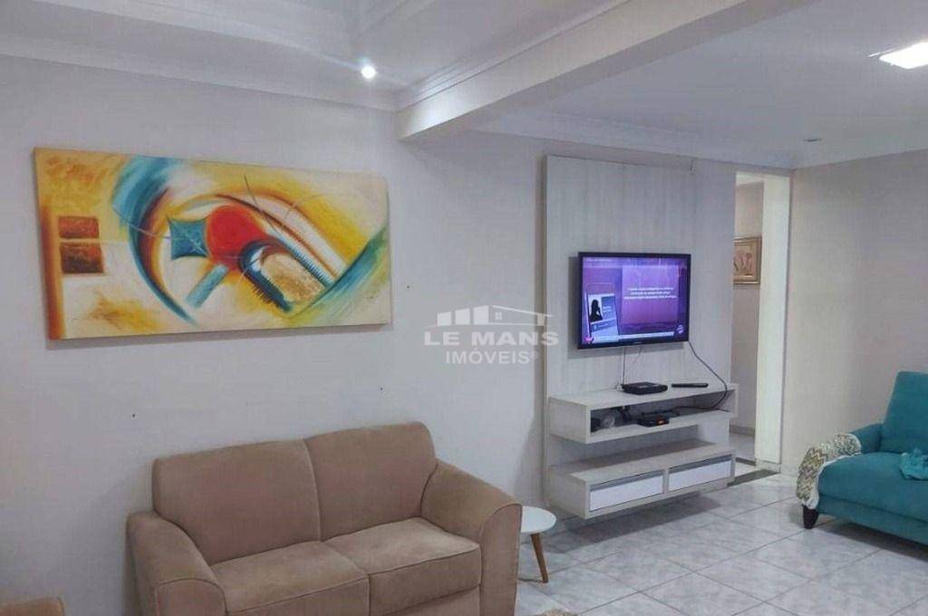 Casa à venda com 3 quartos, 200m² - Foto 6