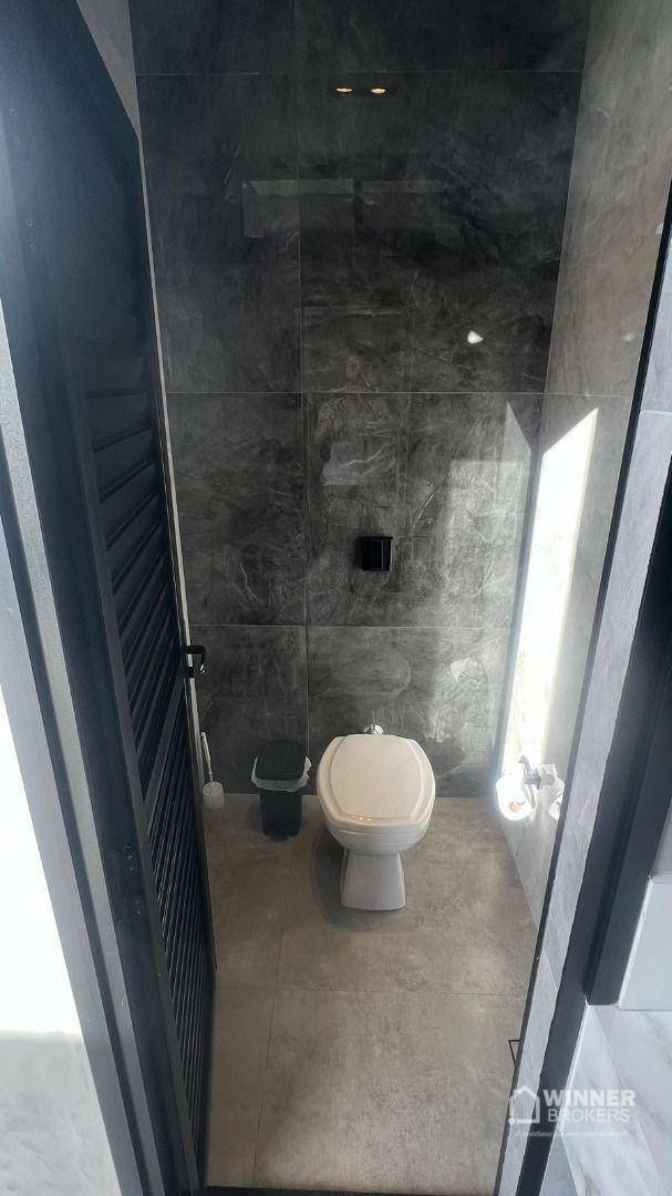 Sobrado à venda com 6 quartos, 410m² - Foto 35