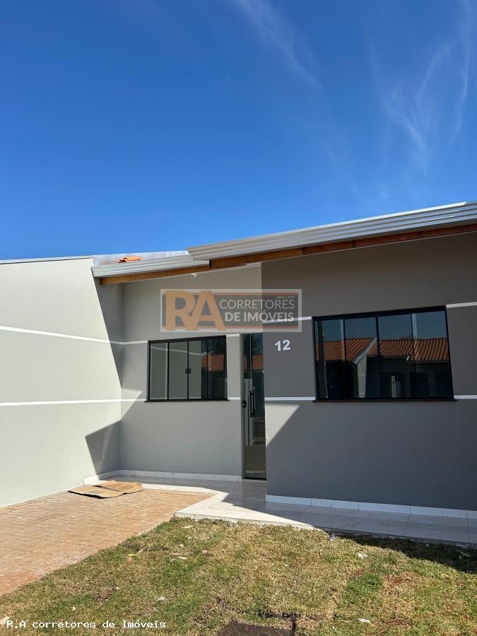 Casa à venda com 2 quartos, 84m² - Foto 1