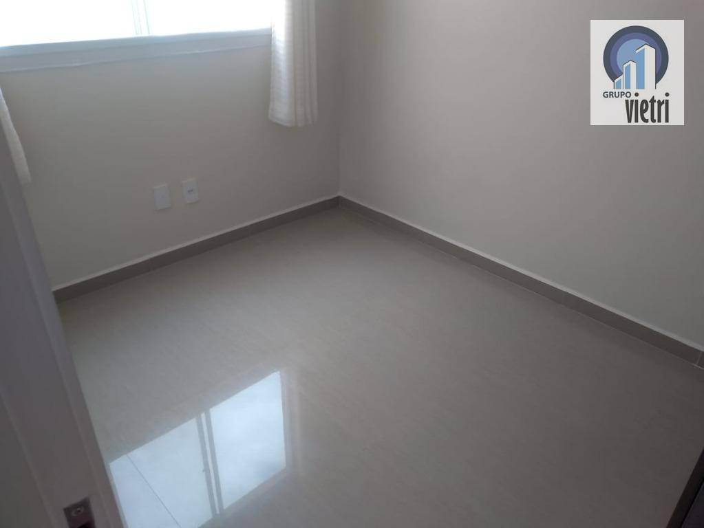 Apartamento à venda com 2 quartos, 40m² - Foto 10