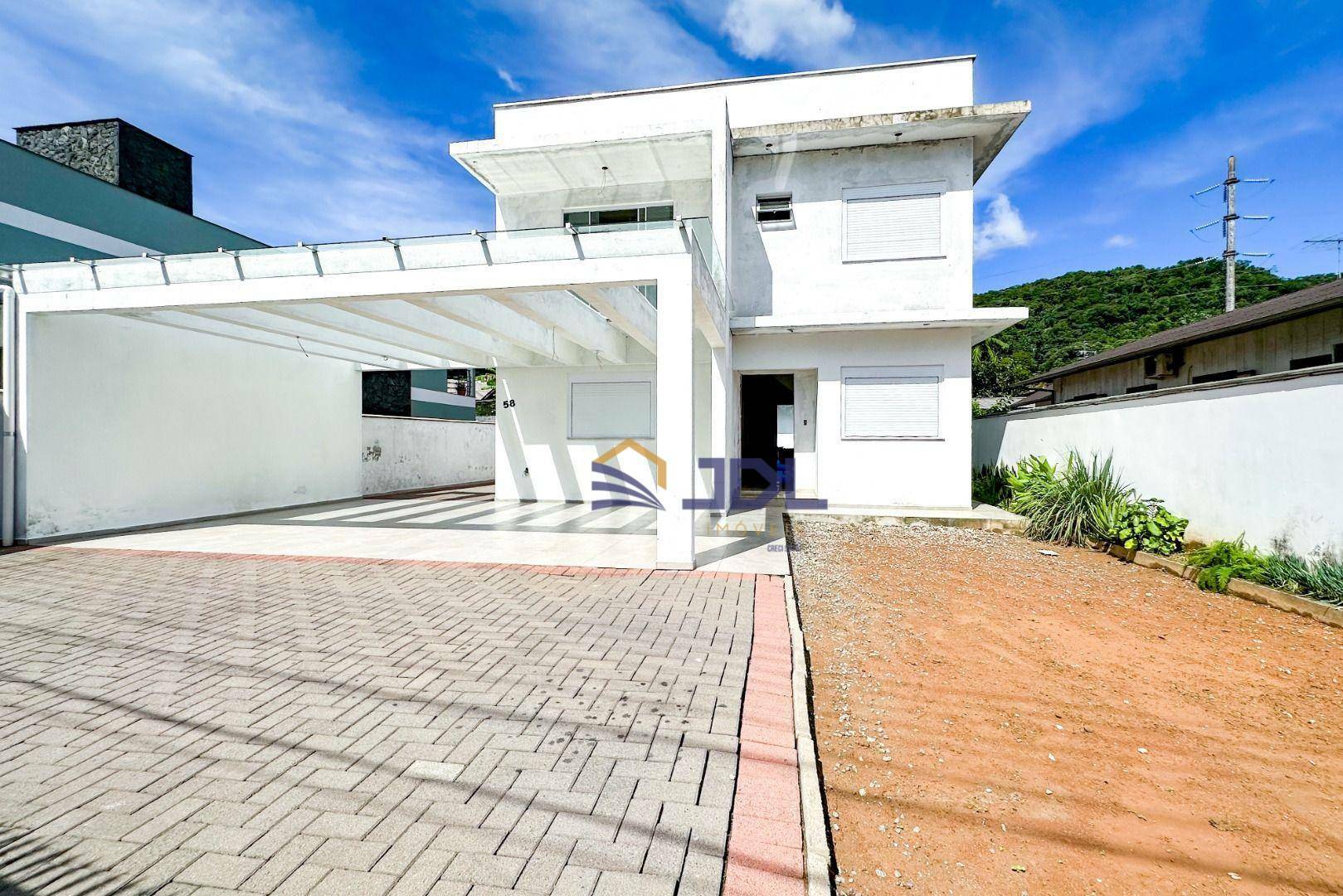 Casa à venda com 4 quartos, 364m² - Foto 2