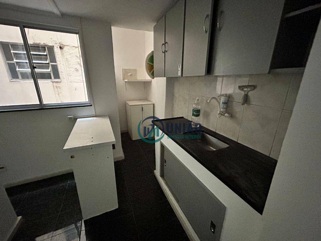 Apartamento à venda com 3 quartos, 110m² - Foto 10