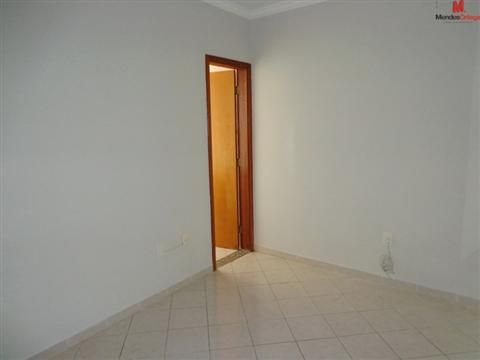 Apartamento para alugar com 2 quartos, 65m² - Foto 6