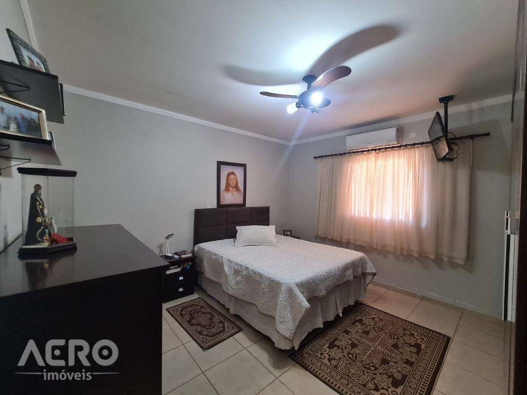 Chácara à venda com 4 quartos, 450m² - Foto 21