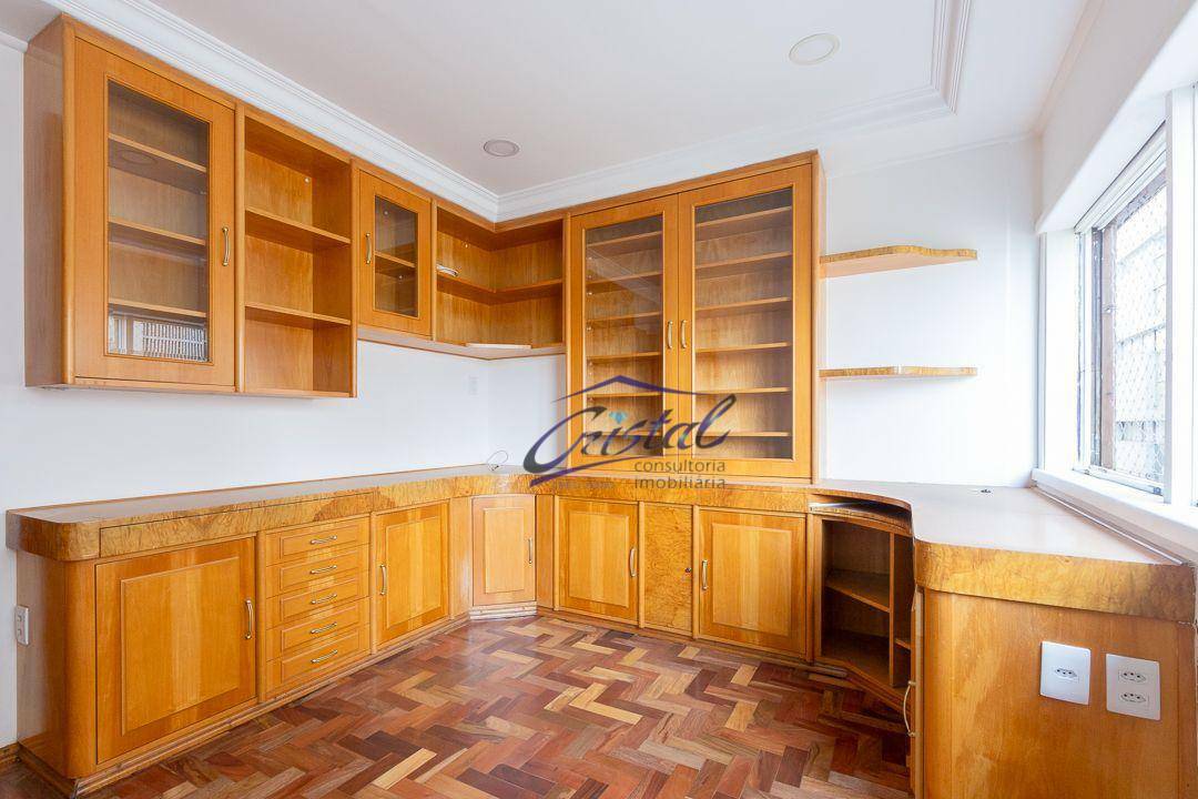 Apartamento à venda com 3 quartos, 144m² - Foto 13