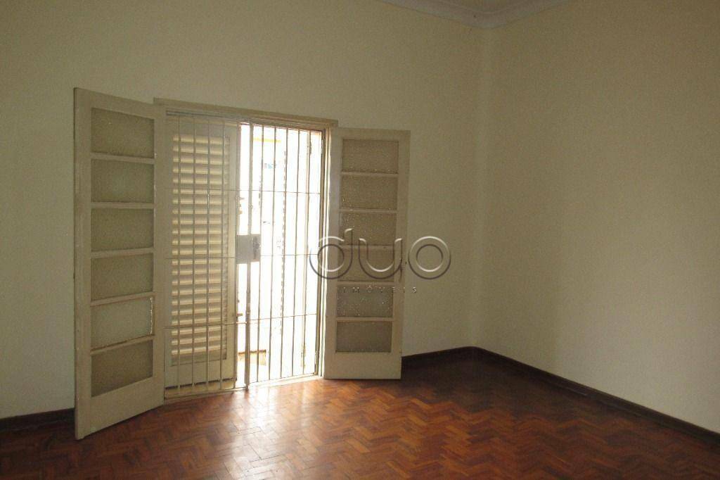 Casa para alugar com 3 quartos, 273m² - Foto 33