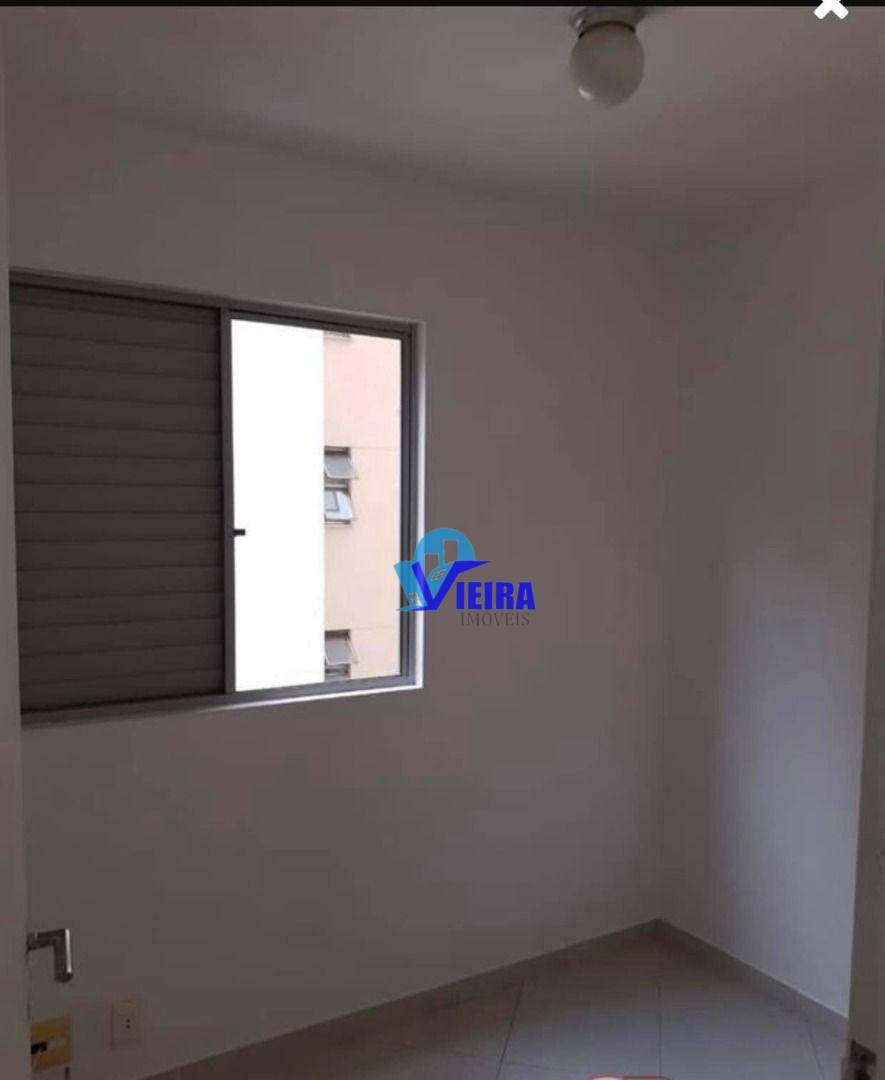 Apartamento à venda com 3 quartos, 64m² - Foto 3