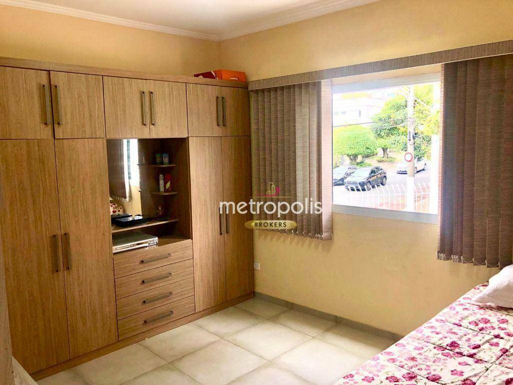 Sobrado à venda com 4 quartos, 200m² - Foto 11