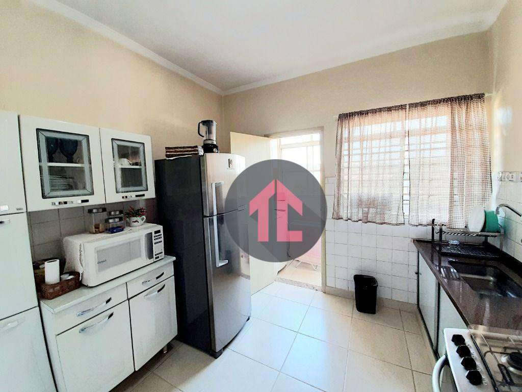 Apartamento à venda com 2 quartos, 64m² - Foto 5