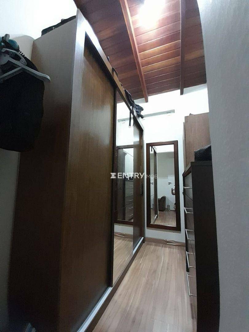 Casa de Condomínio à venda com 4 quartos, 327m² - Foto 11