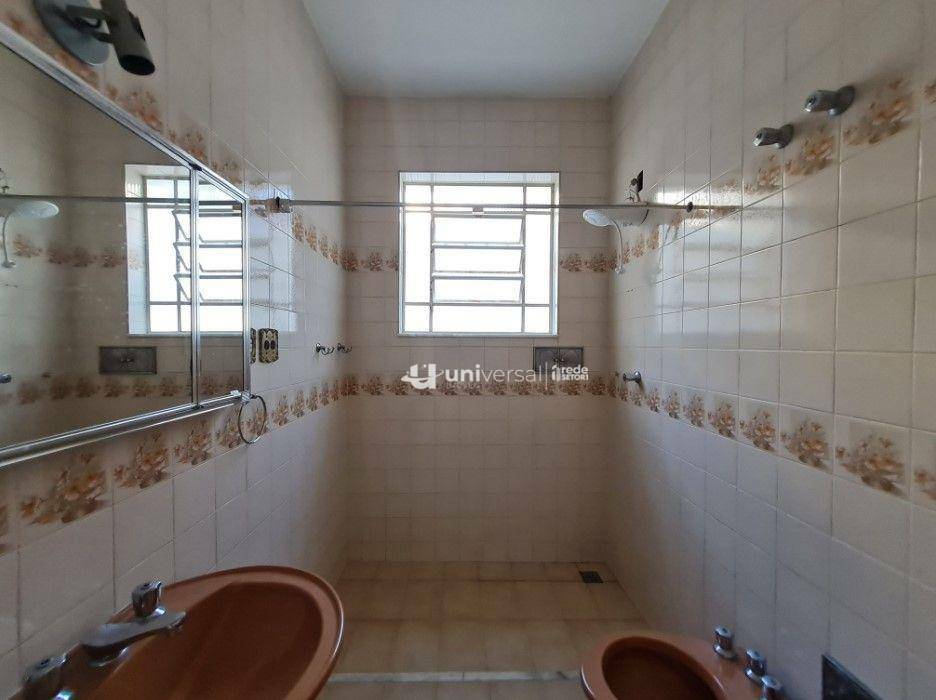 Casa para alugar com 3 quartos, 166m² - Foto 25