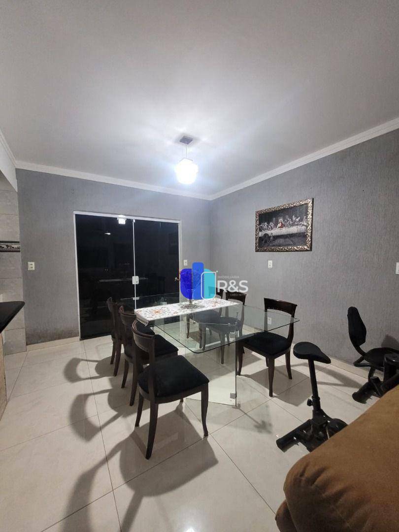 Casa à venda com 2 quartos, 147m² - Foto 7