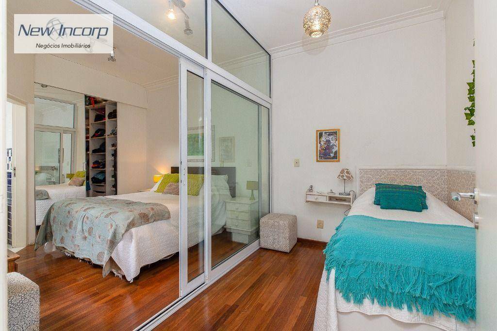 Sobrado à venda com 3 quartos, 197m² - Foto 39