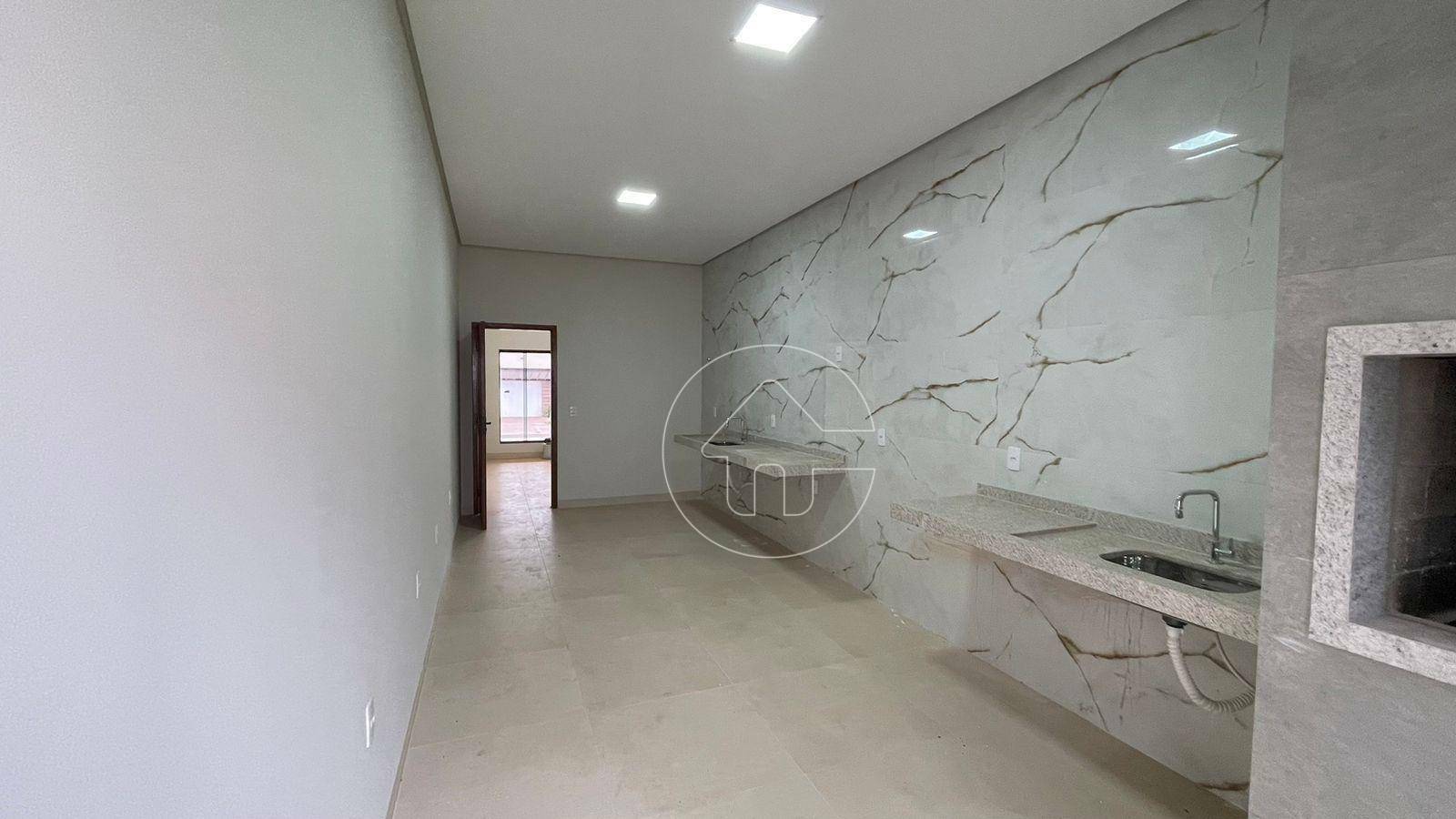 Casa à venda com 3 quartos, 118m² - Foto 12