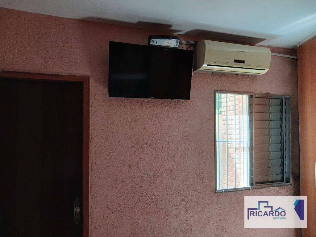 Sobrado à venda com 3 quartos, 55m² - Foto 6