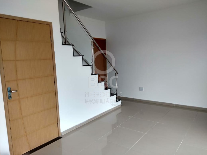 Sobrado à venda com 3 quartos, 150m² - Foto 2