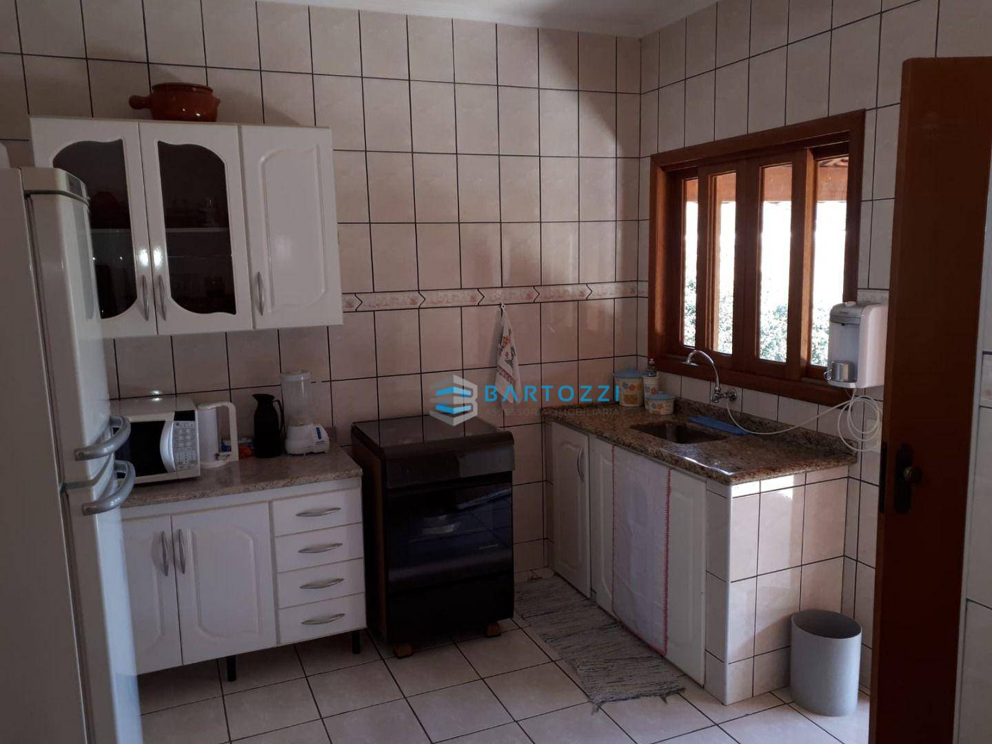 Chácara à venda com 3 quartos, 175m² - Foto 16