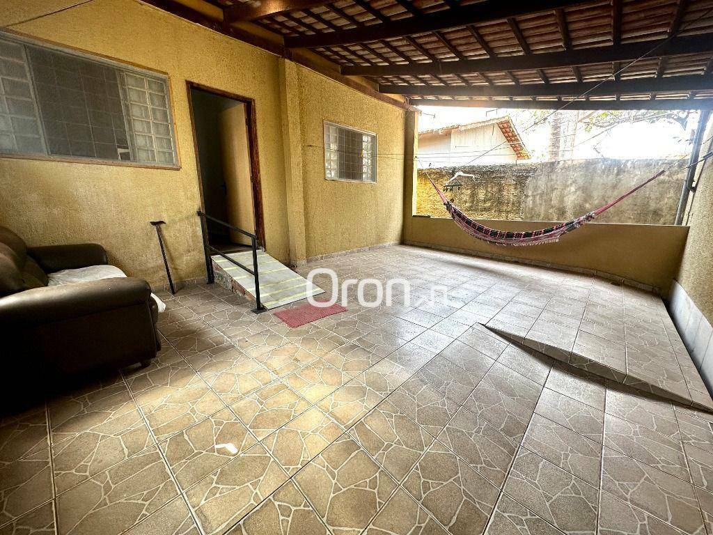 Casa à venda com 4 quartos, 287m² - Foto 14