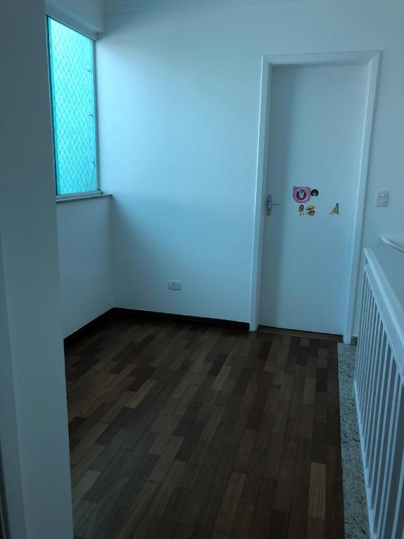 Sobrado à venda com 3 quartos, 217m² - Foto 12