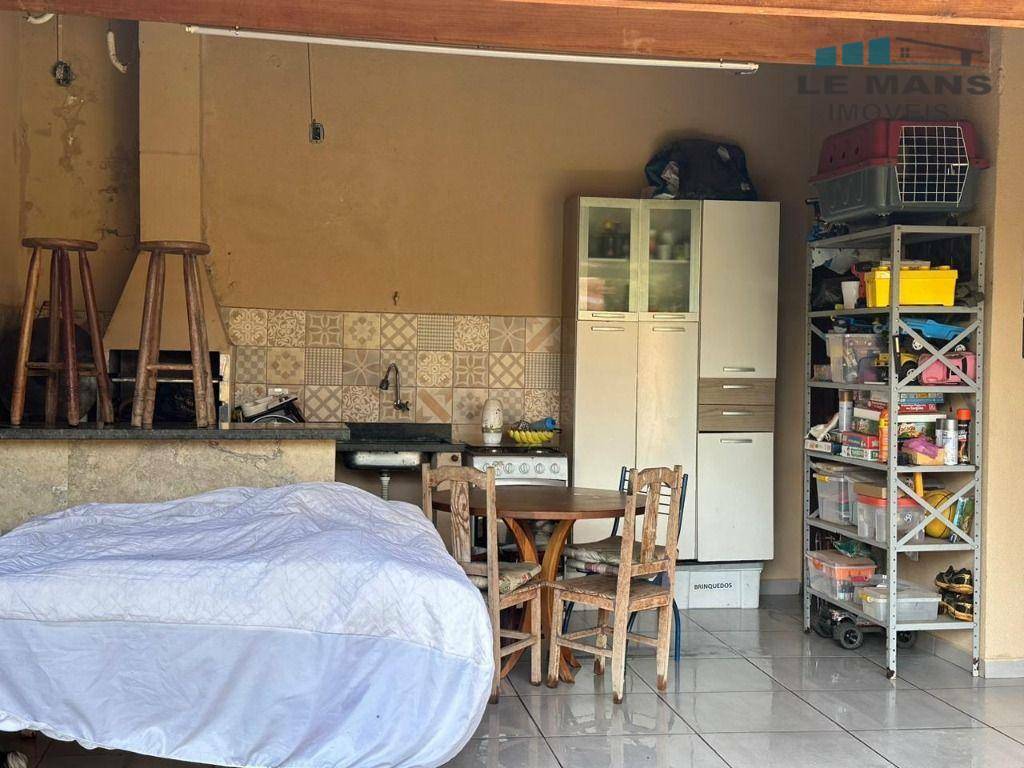 Casa à venda com 2 quartos, 95m² - Foto 24