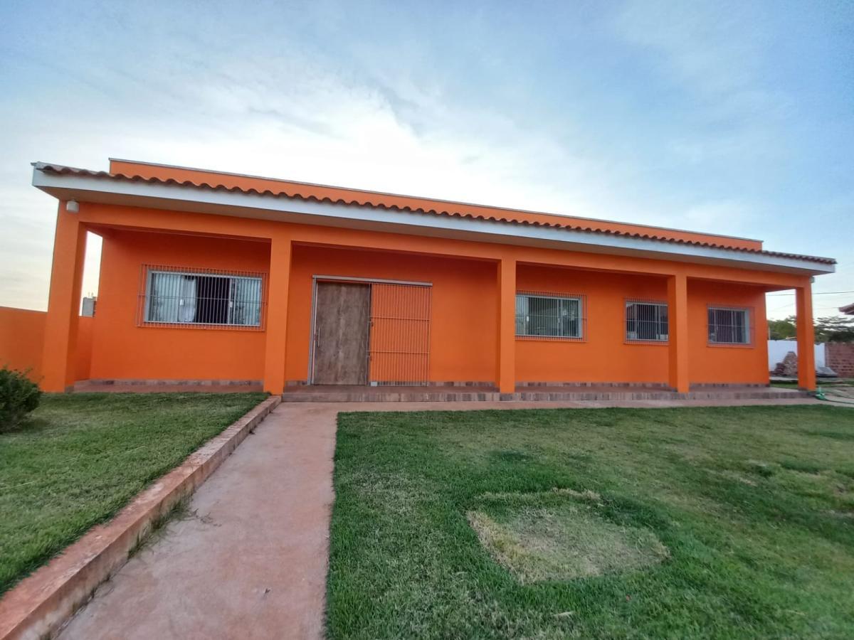 Chácara à venda com 2 quartos, 1260m² - Foto 1