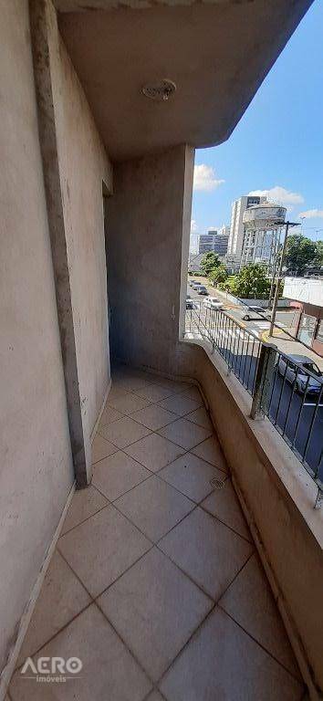 Apartamento à venda com 3 quartos, 120m² - Foto 17