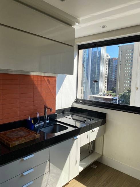 Apartamento à venda com 1 quarto, 29m² - Foto 9